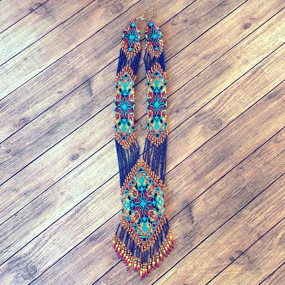 Beaded necklace